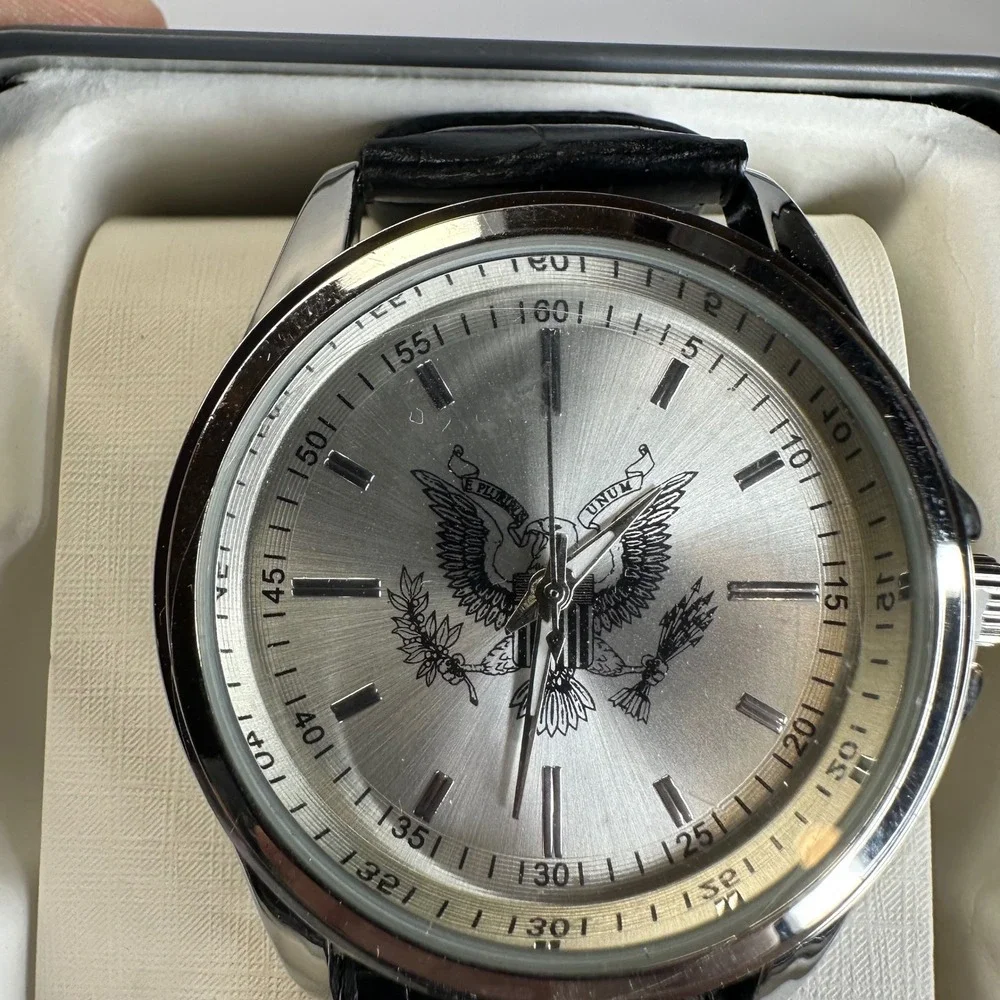 Relic by Fossil Mens Watch E Pluribus Unum US Eagle Black Leather Strap